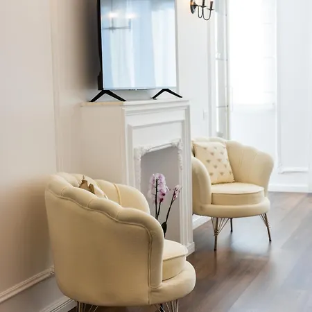 Luxury Rooftop In Astir *