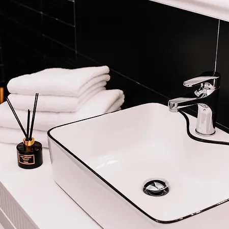 Luxury Rooftop In Astir * تيرانا