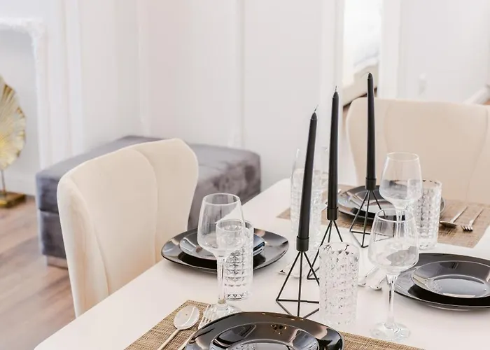 Luxury Rooftop In Astir * ティラナ