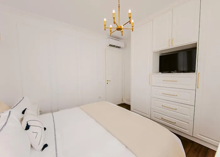 Luxury Rooftop In Astir *