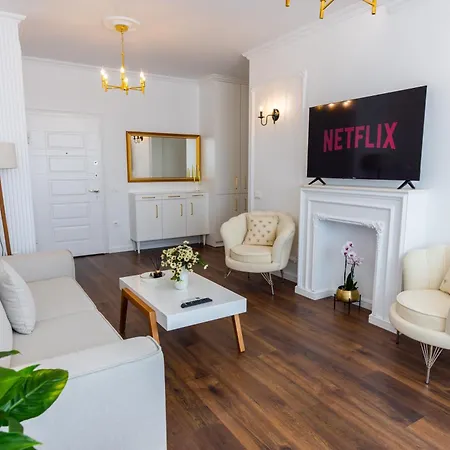 Luxury Rooftop In Astir Apartman Tirana