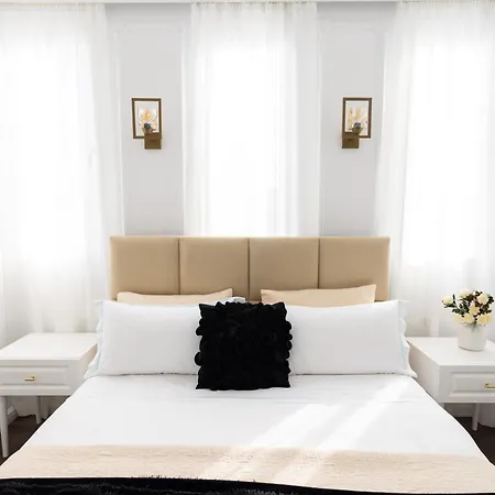 Luxury Rooftop In Astir Apartment *
