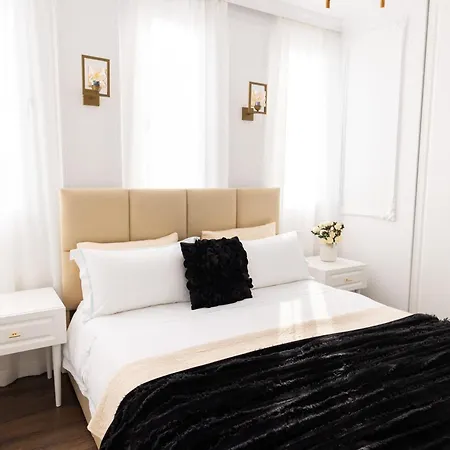 Apartman Luxury Rooftop In Astir Tirana