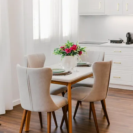 Luxury Rooftop In Astir Apartamento