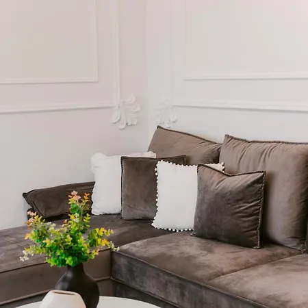 Apartamento Luxury Rooftop In Astir Tirana