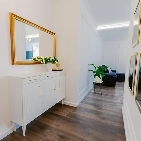 Luxury Rooftop In Astir Apartman Tirana