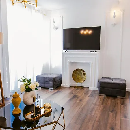 Apartman Luxury Rooftop In Astir