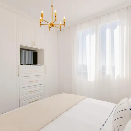 Apartman Luxury Rooftop In Astir