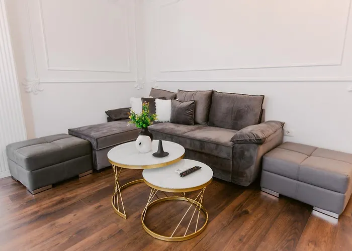 Luxury Rooftop In Astir Lejlighed Tirana