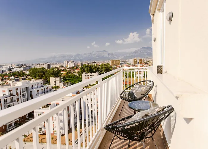 Luxury Rooftop In Astir Tirana